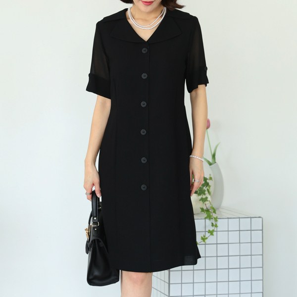 OPC3056 [THE BLACK] Vik Short Sleeve Dress