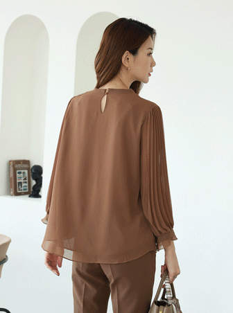 TBC5004 Gold Pleated Blouse