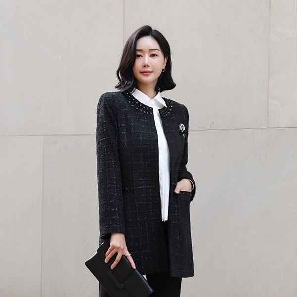 OUC5032_DO [THE BLACK] Studded long tweed jacket