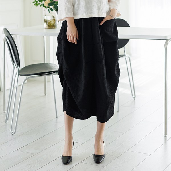 SKD1003_DO [THE BLACK] Wearable skirt