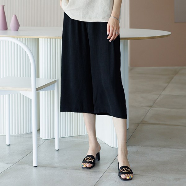 Cool dog 8-quarter length skirt pants