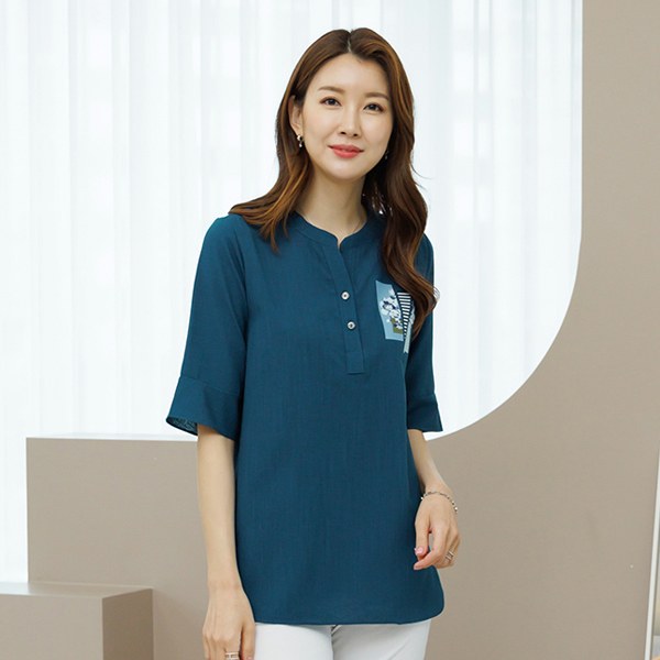 Colban open china neck t-shirt