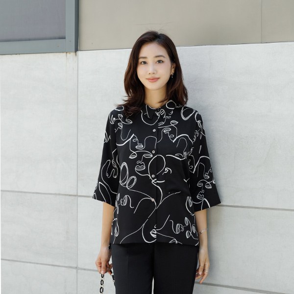 [THE BLACK] Roy Picasso Blouse TBD3361