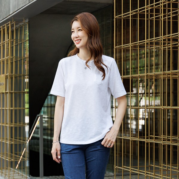 Meaming pocket round t-shirt