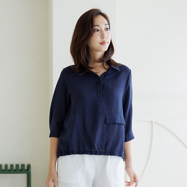 Petone half open blouse tee