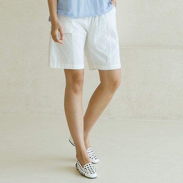 [Gasimbi Pants] Coco Button Linen Shorts