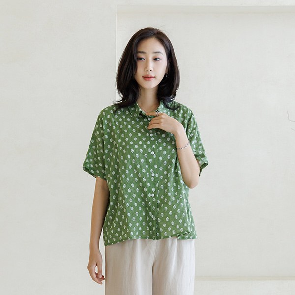 Oron leaf collar shirt