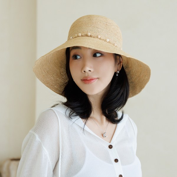 Pyuiraffia Natural Hat