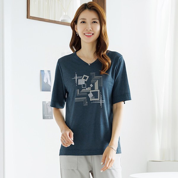 Droll cubic V-neck t-shirt TBD3592