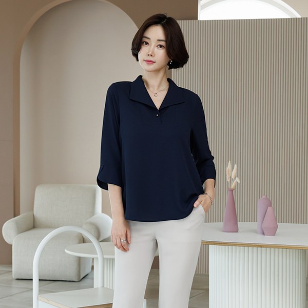 Huel button collar blouse TBD3168