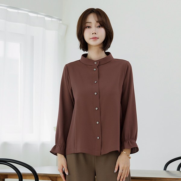 [THE BLACK] Bushing Blouse TBD4077