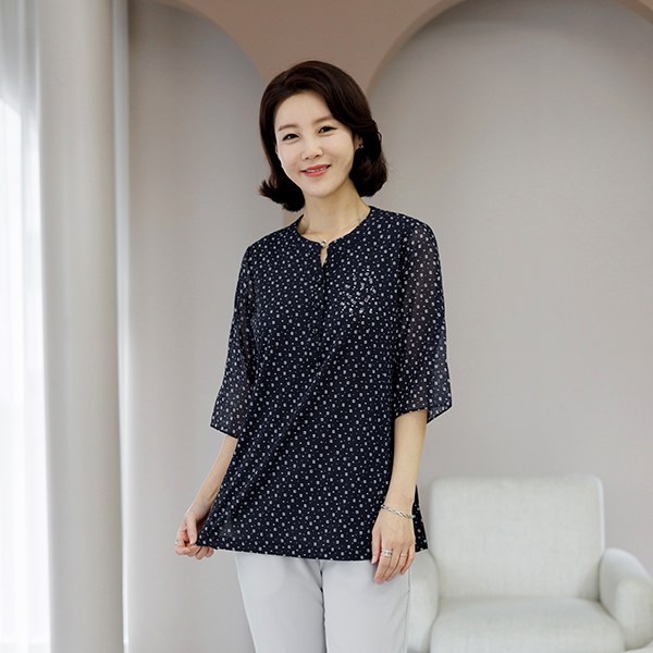 Pooningban open china blouse tee