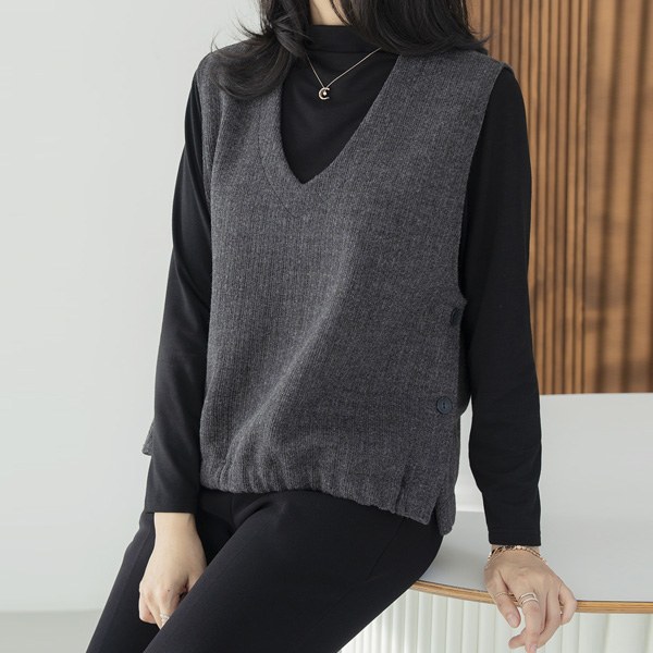 Recugimo Button Knit Vest VED6020