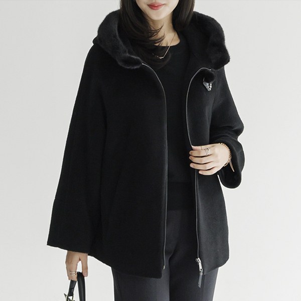 [THE BALCK] Athirul Mink Hooded Coat OUD6062